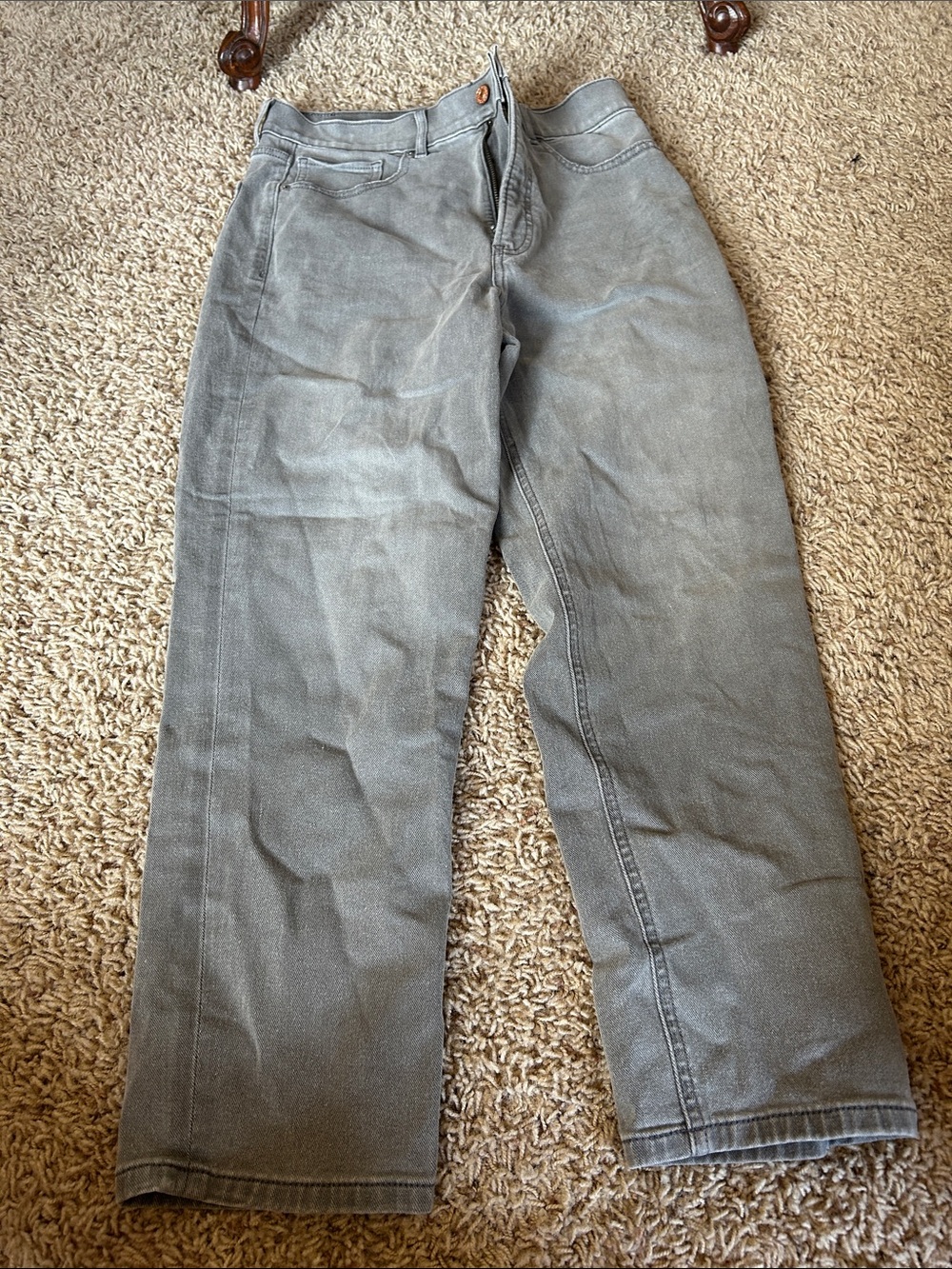 Women’s Gray Straight Leg Jean